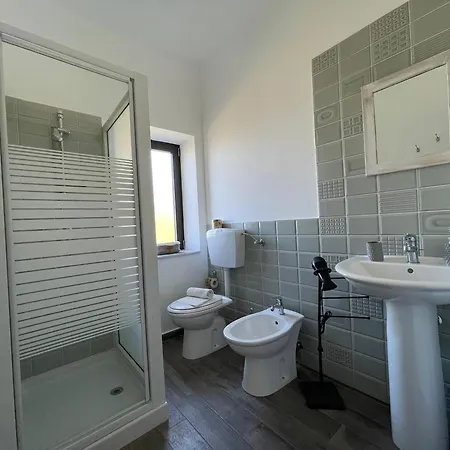 Le Paradis Bed & Breakfast *
